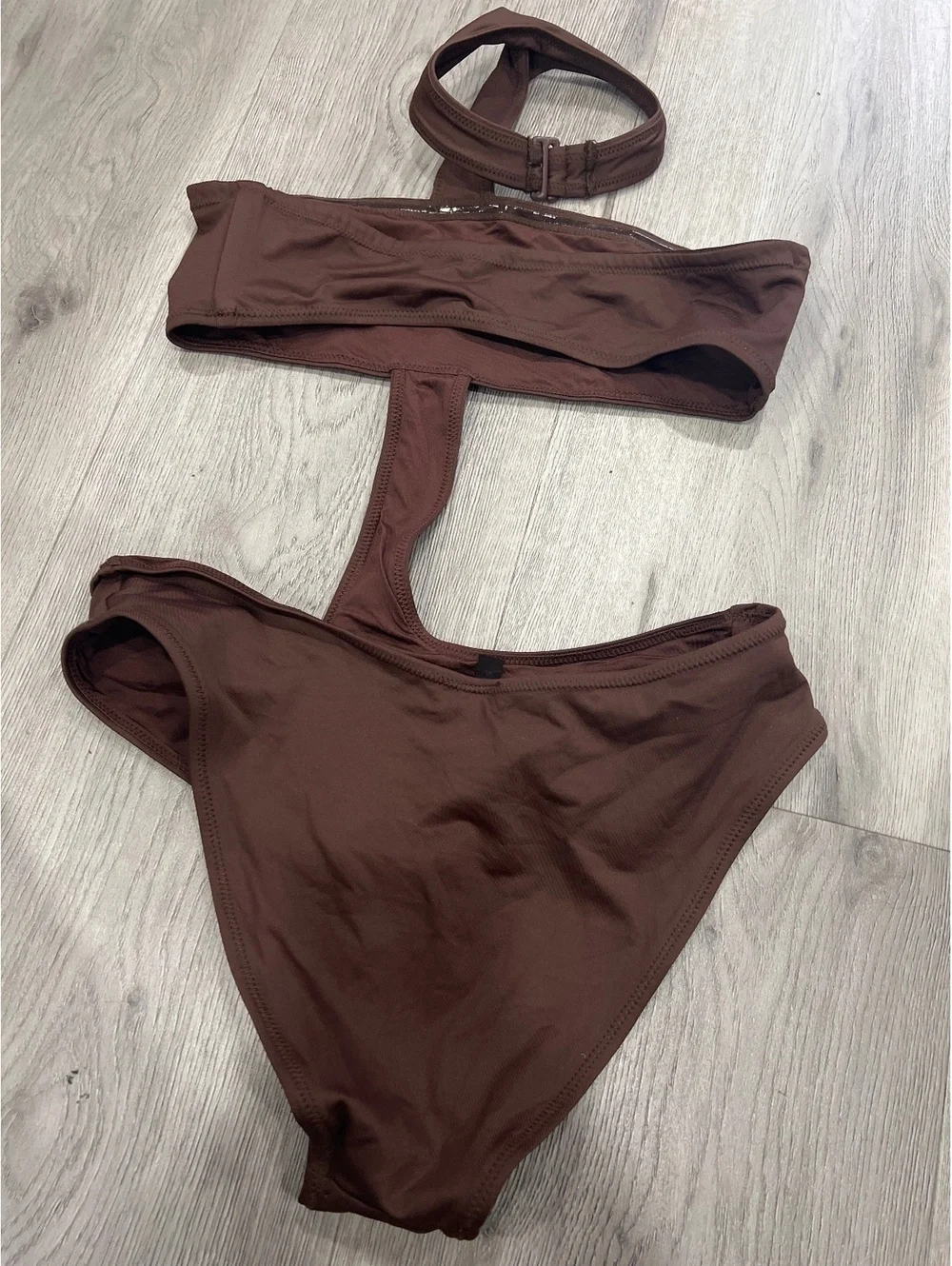 nwot Skims swim cut- out halter monokoni in cocoa